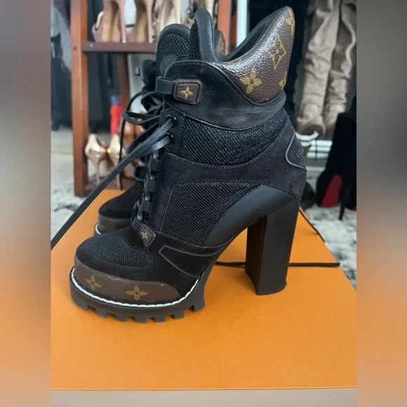 Louis Vuitton Star trail ankle boots - Picture 1 of 7